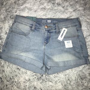Old Navy shorts, new with tag